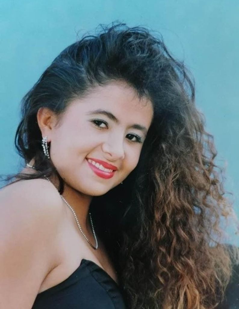 Selene - Gonzalez