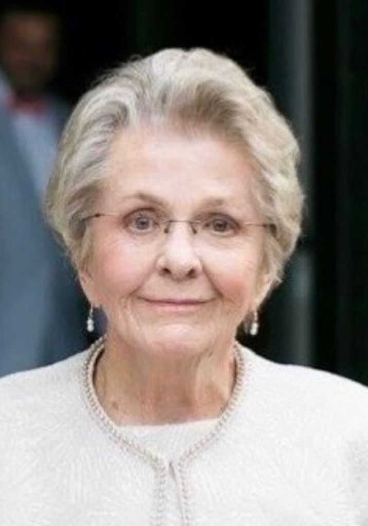 Elaine Cantrell Profile Photo