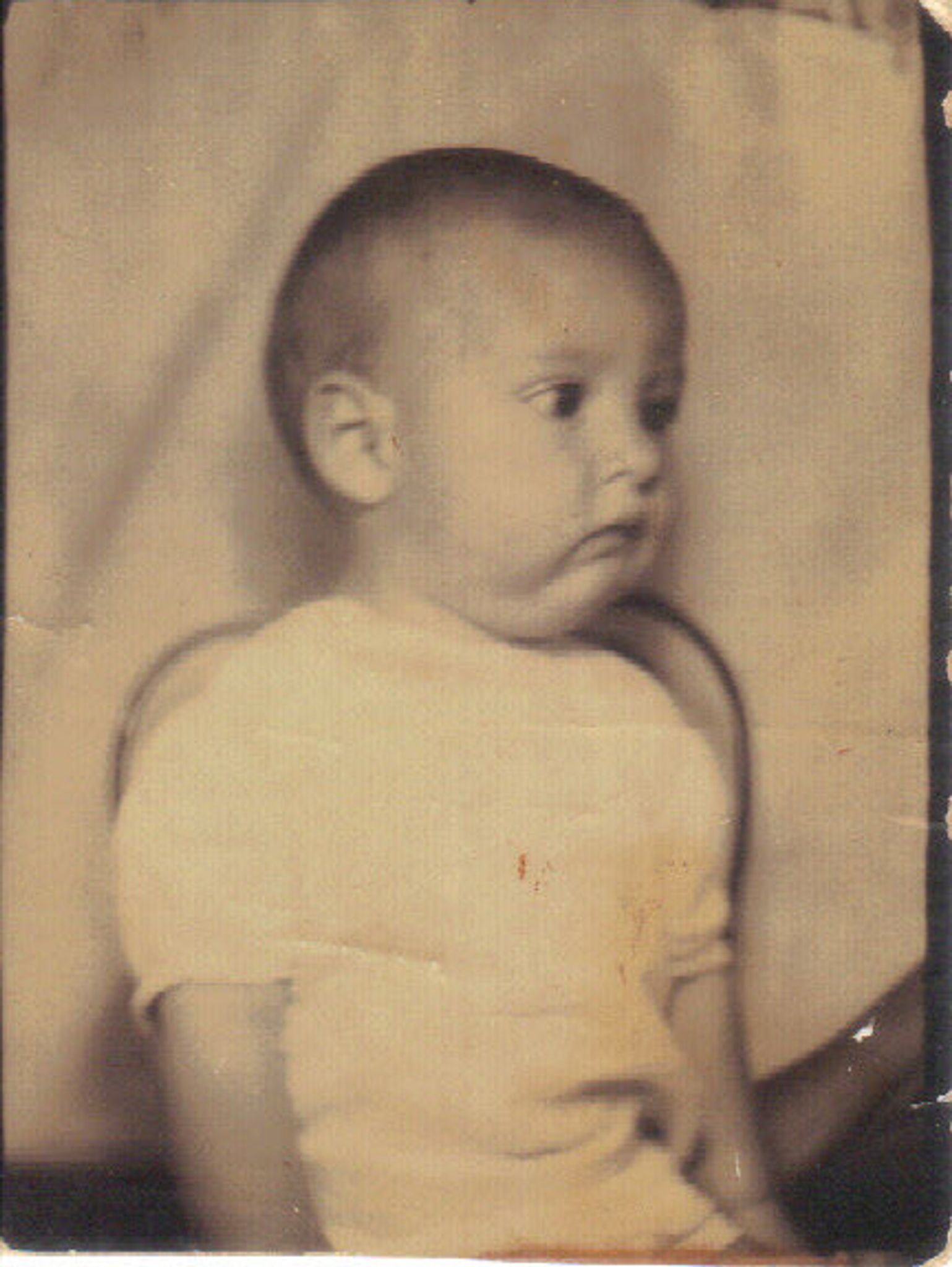 Aubrey Aldrich photo gallery image 2 of 65