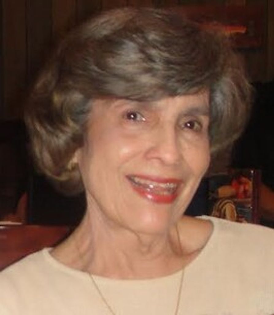 Minerva M. Flores