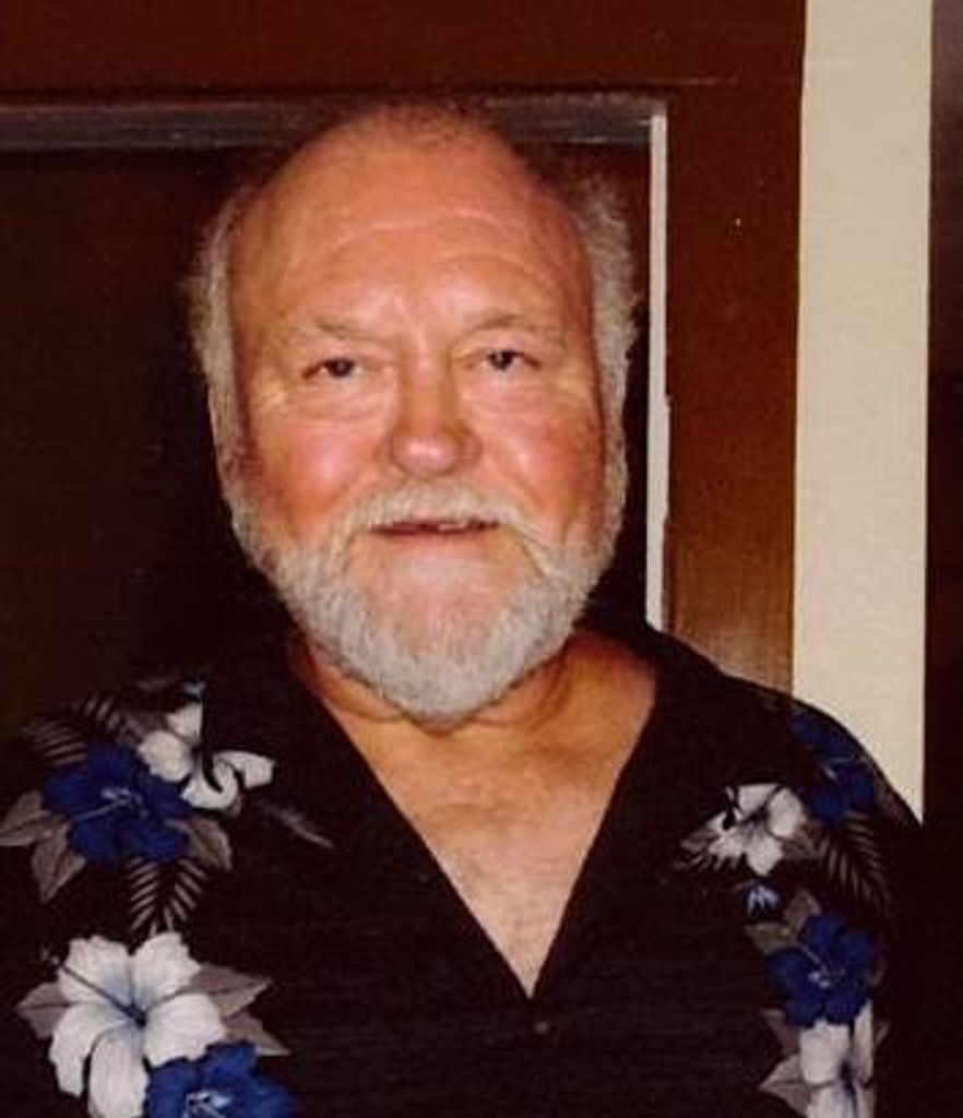 Lyle Bruce  Lee