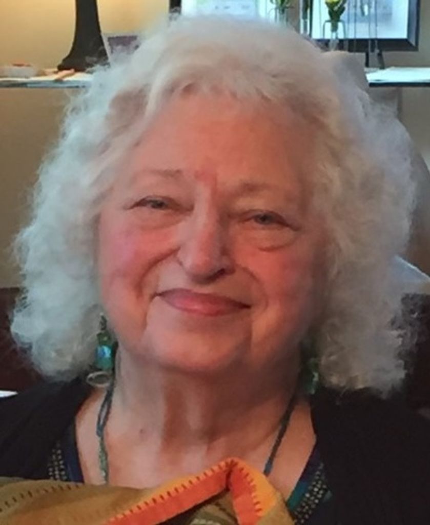 Dolores Janowiak Profile Photo