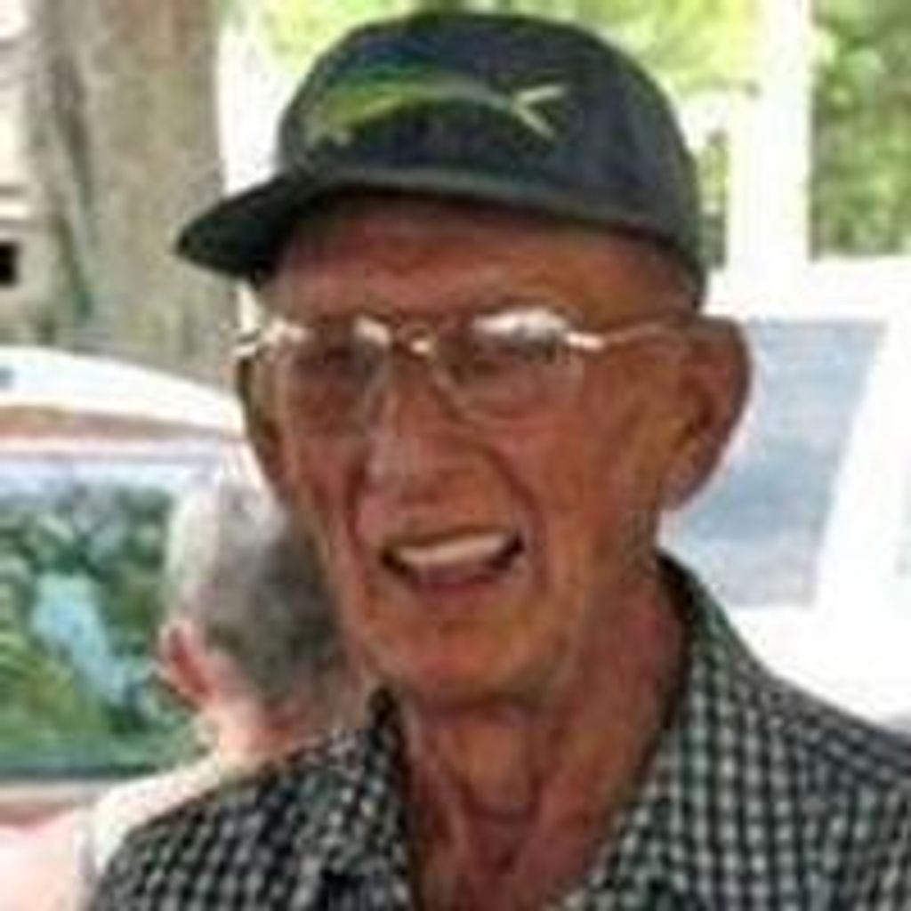 Kenneth 'Lindy' Mclallin