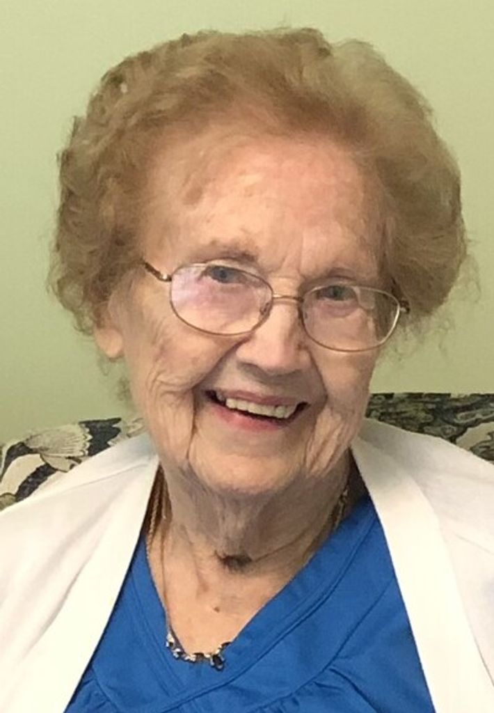 Geneva Mae Carlet Profile Photo