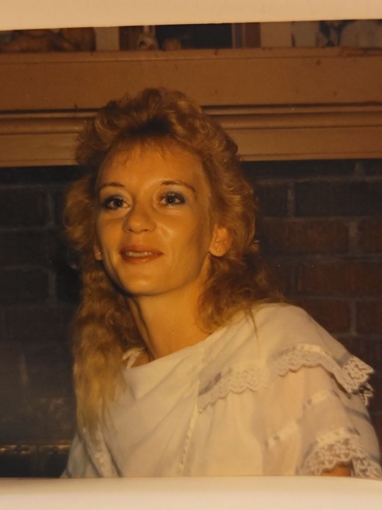 Deborah Leroux Profile Photo