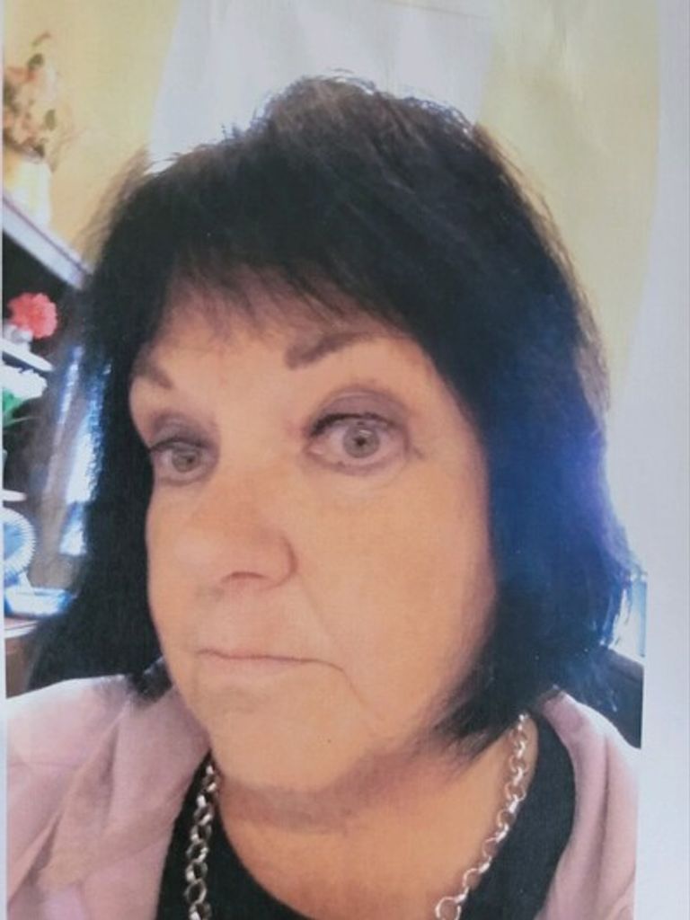 Sandra Lee Mcgrady Profile Photo