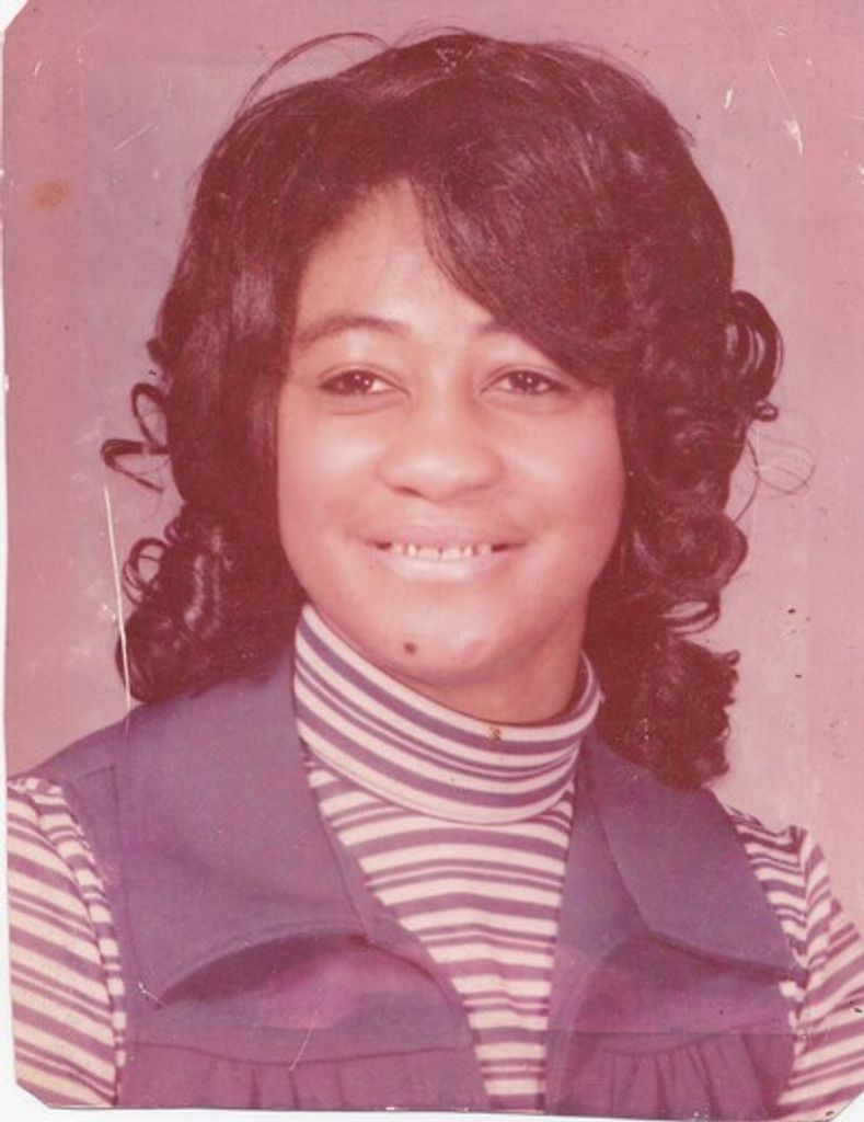 Willie Faye Bell Profile Photo