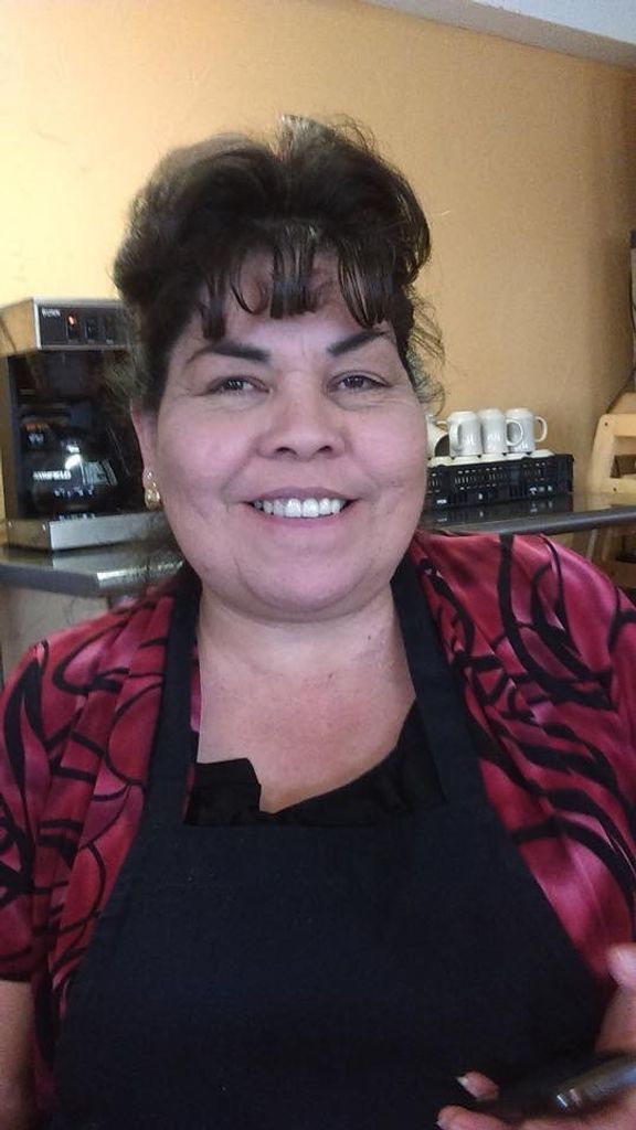 Raquel Rosales Profile Photo