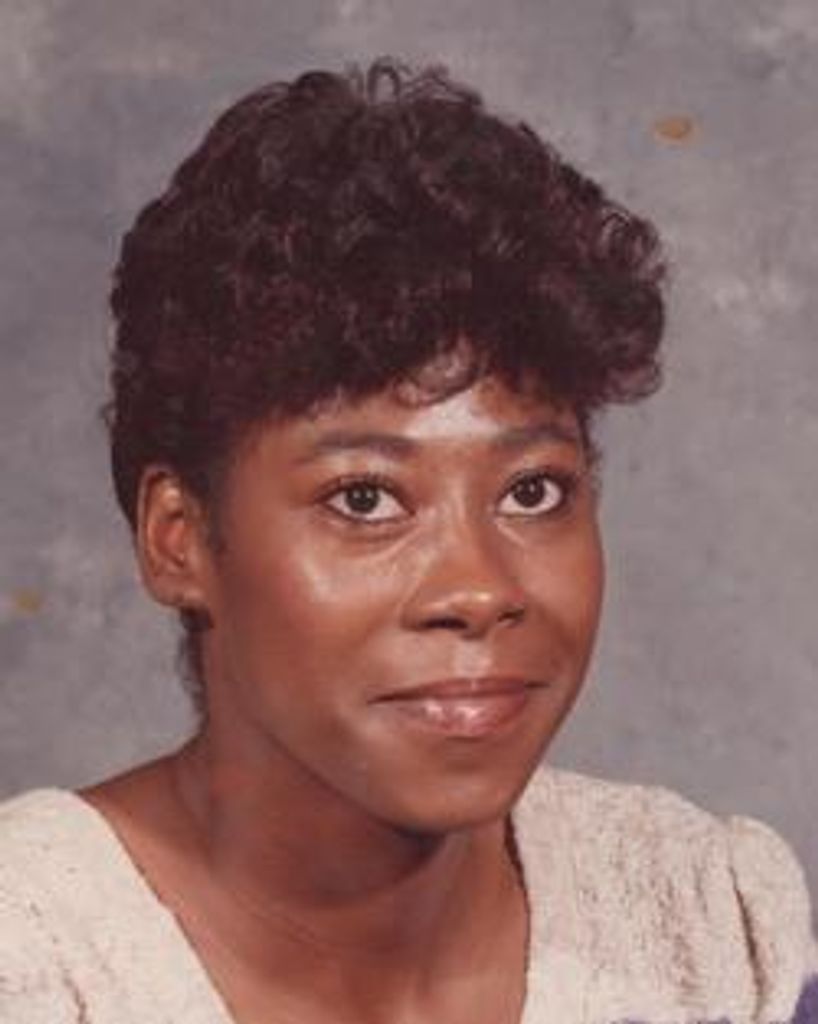 Ms. Rose Mary-Payton Mitchell