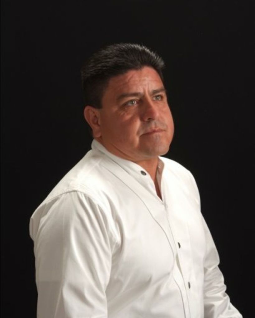 Eliasar Flores Profile Photo