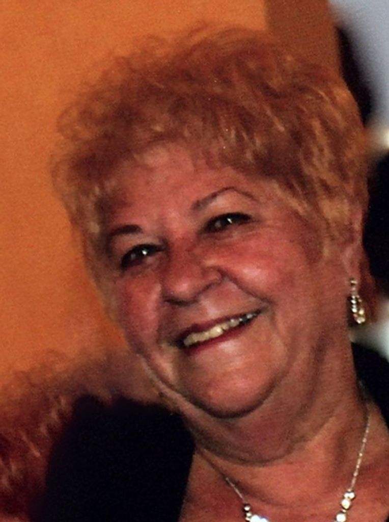 Christina Makos Profile Photo