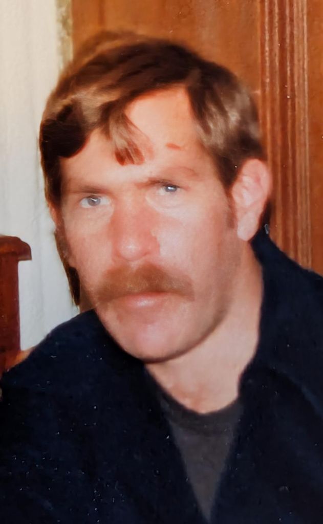 Russell Gibson Lowell, Jr. Profile Photo