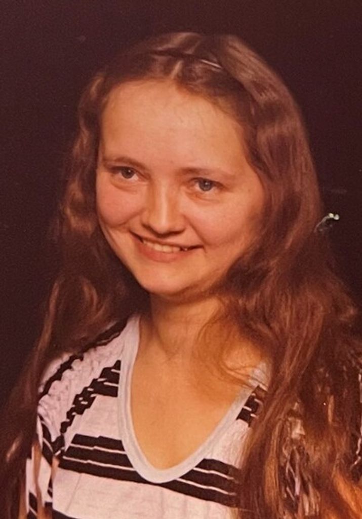 Effie Mae Nichols Profile Photo