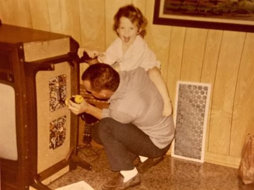 Bobby Dean Tuter photo gallery thumbnail 49 of 76