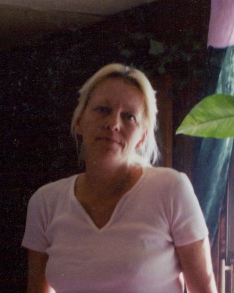 Vicky Lewis