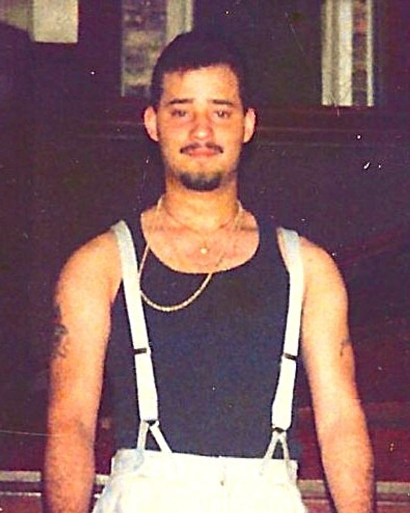 Luis Angel Valle Profile Photo