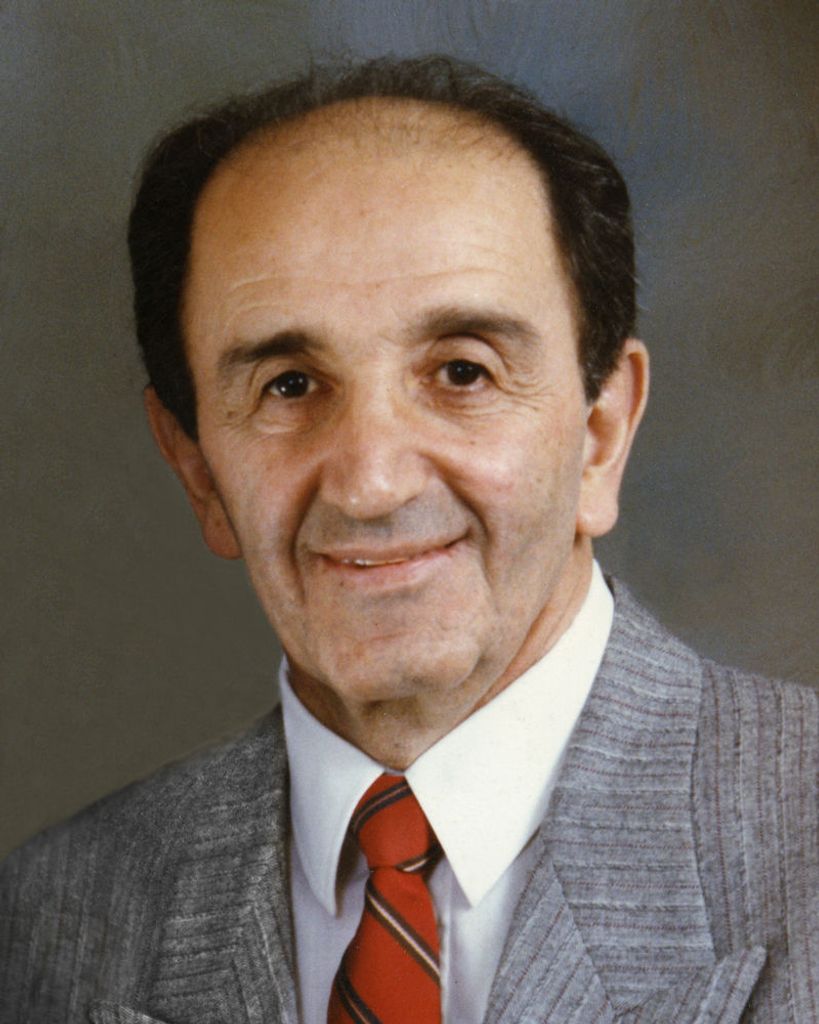 Sosik M. Khatchaturian