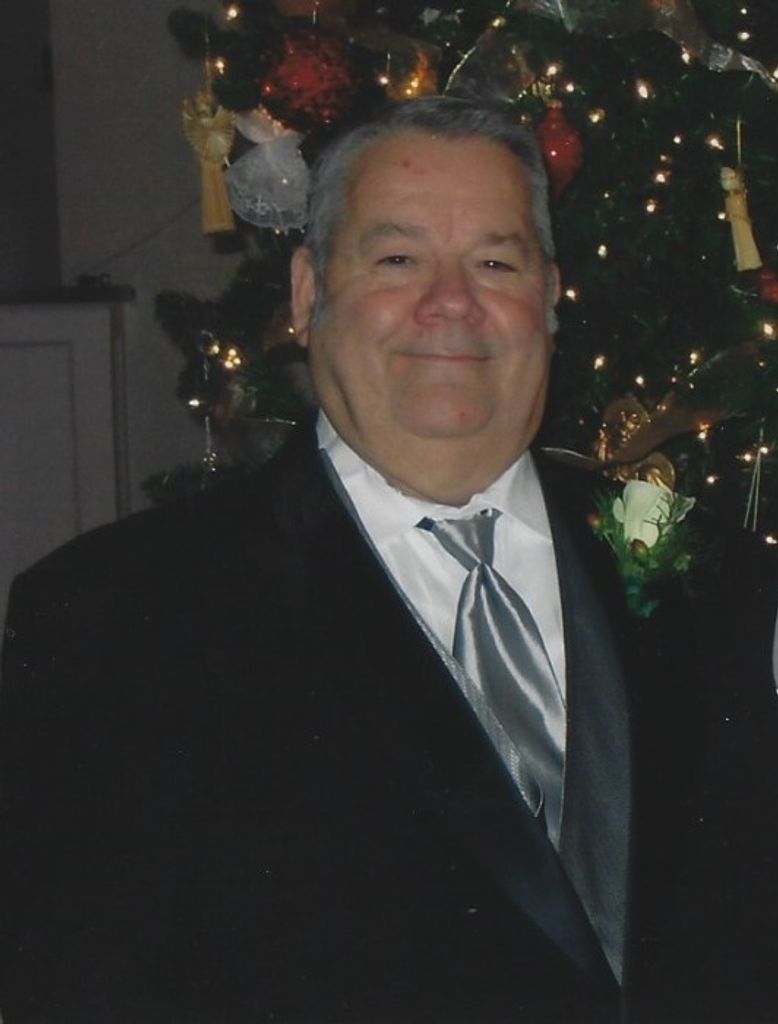 Joseph Earl Squires Profile Photo