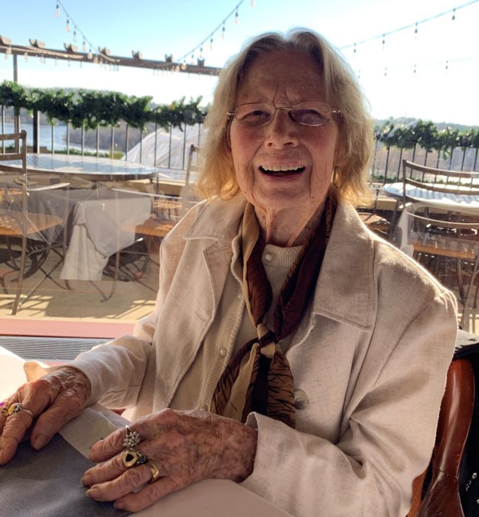 Gertrude Janet (Novak)  Wincek