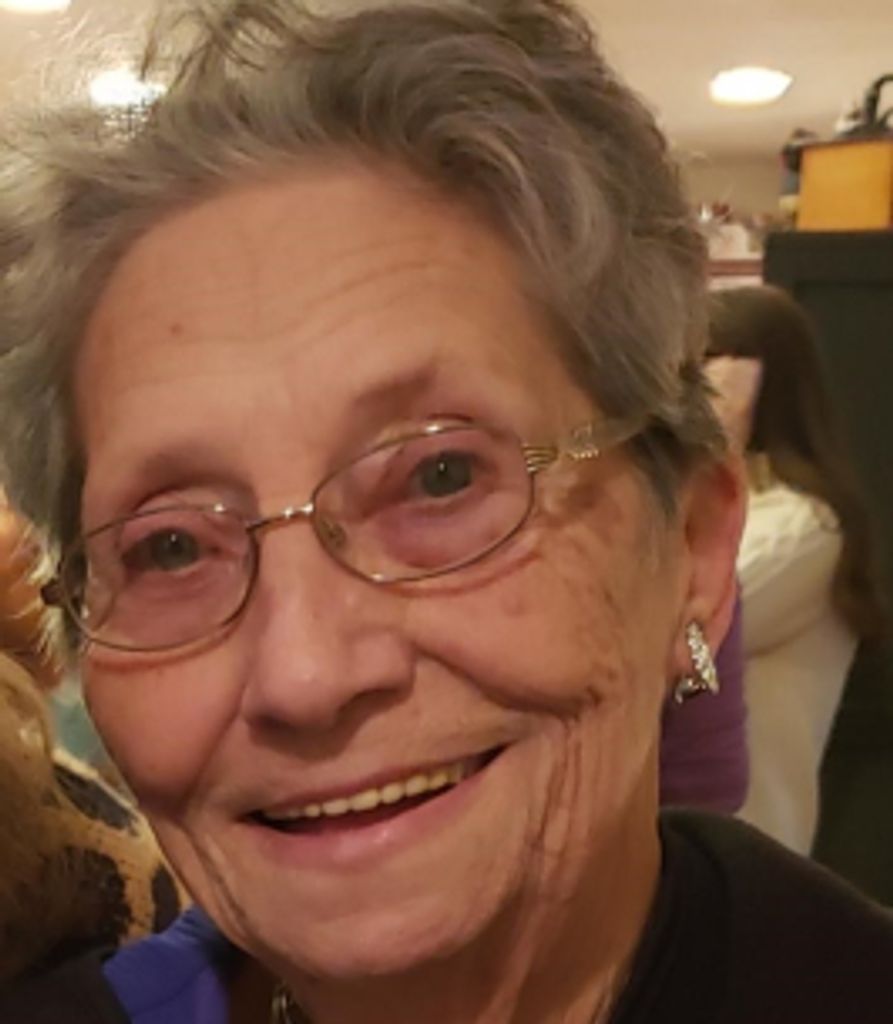Dolores Wells