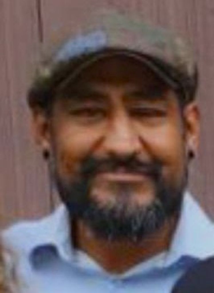 Vicente "Vinnie" Hernandez Profile Photo