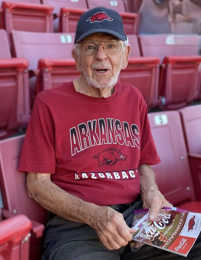 Thomas "Tom" Clark Profile Photo