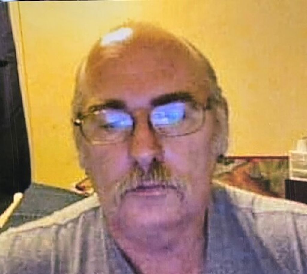 Robert Lionel Stone, Jr. Profile Photo