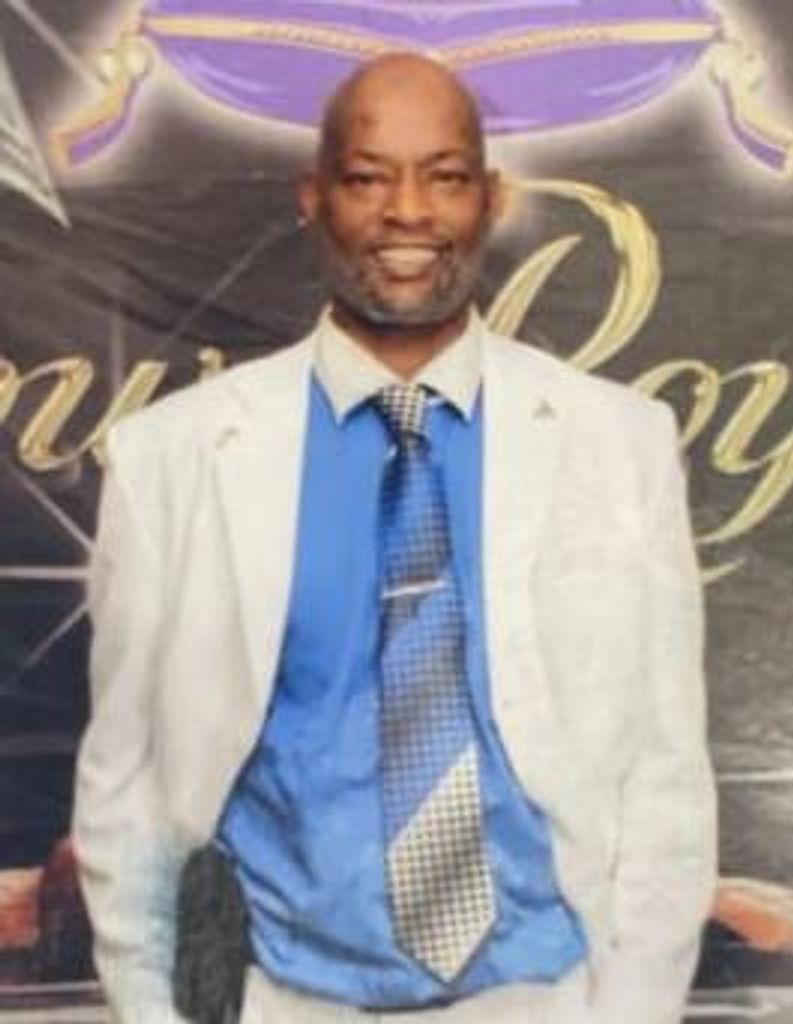 Michael J Anderson Profile Photo