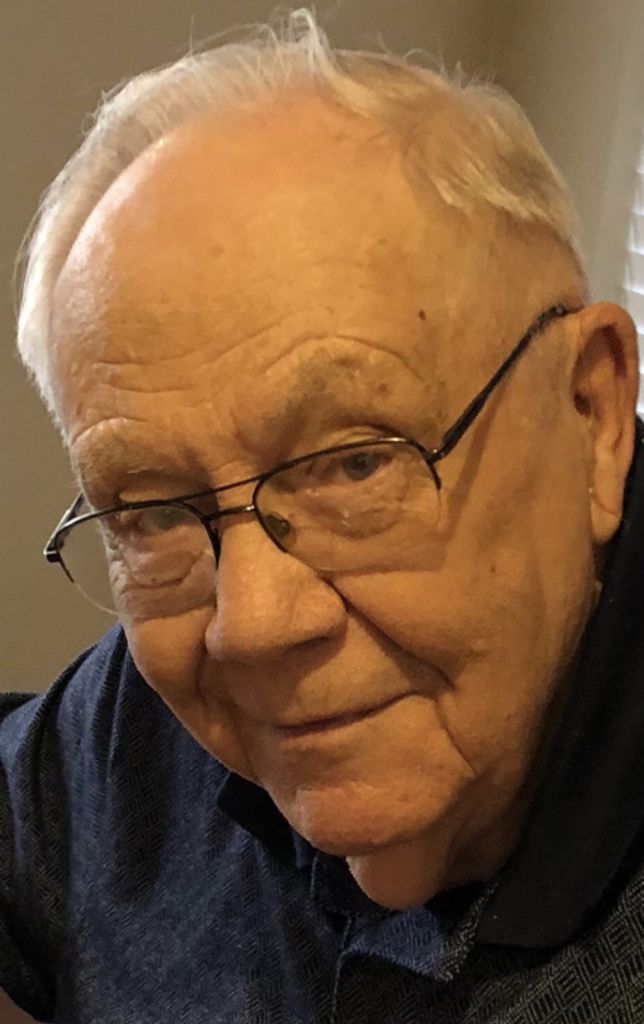 Robert "Bob" Hohlfeld