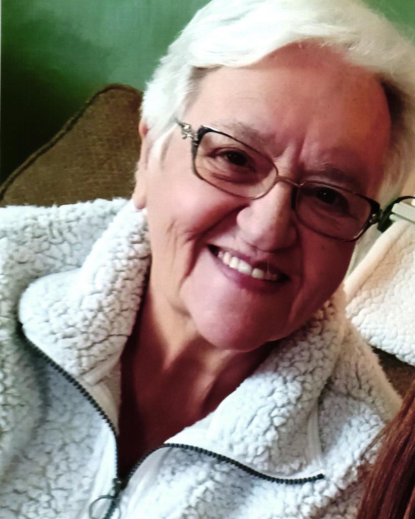 Carol Ann De Jonge Profile Photo