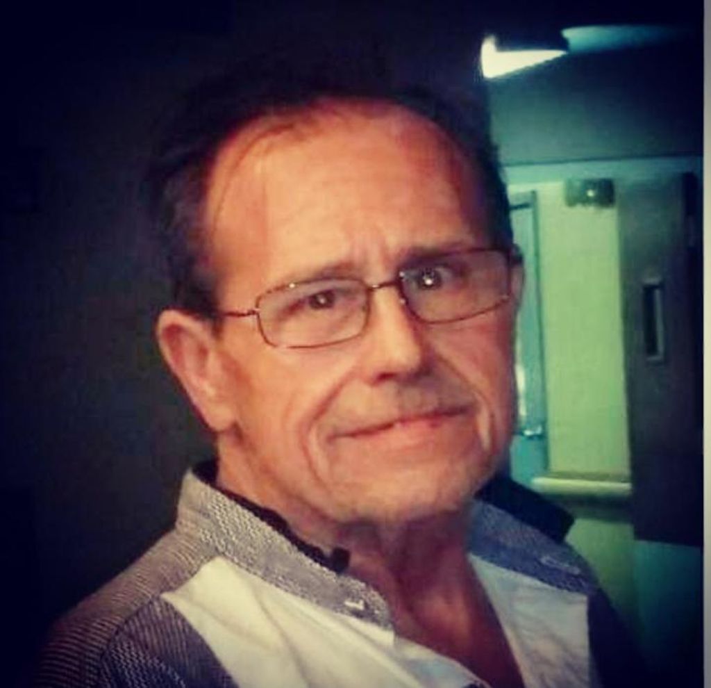 Robert Lindsey