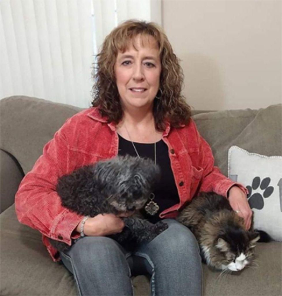 Luann Waak Profile Photo