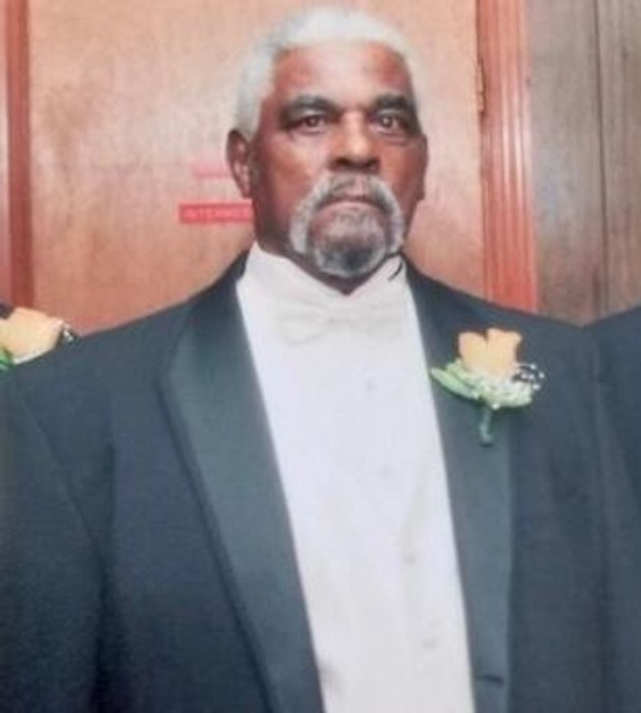 Warren (Sonny) Roscoe Baylor, Sr. Profile Photo