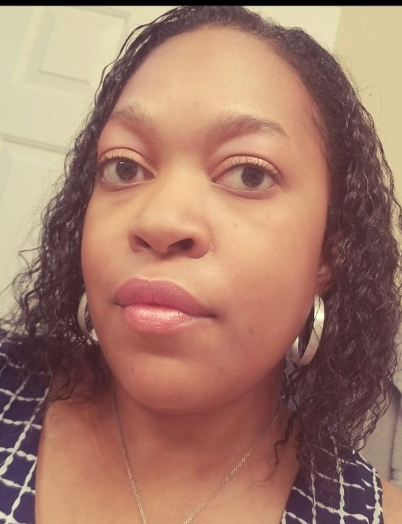 Miss Alana Thomas
