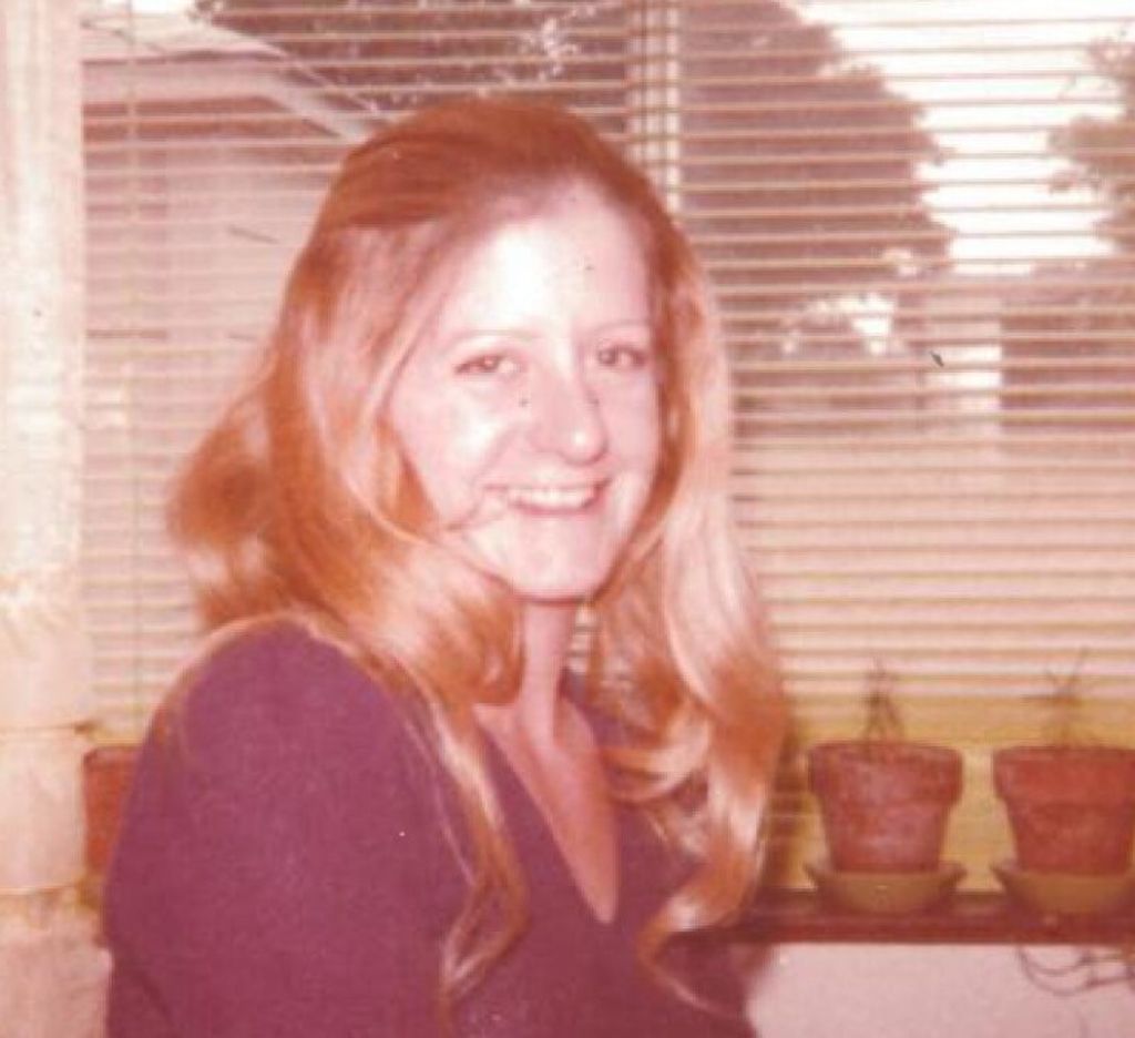 Luann (Bailey)  Garrison