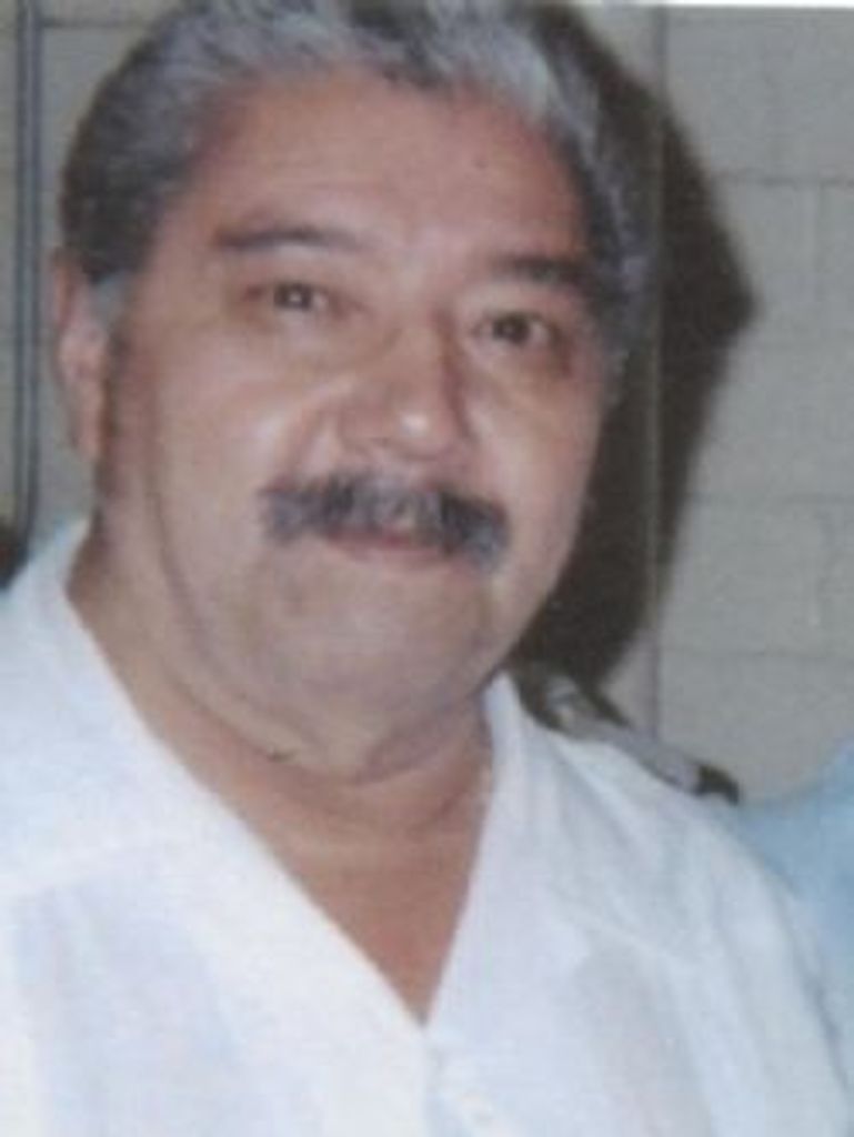 Vicente Arriola