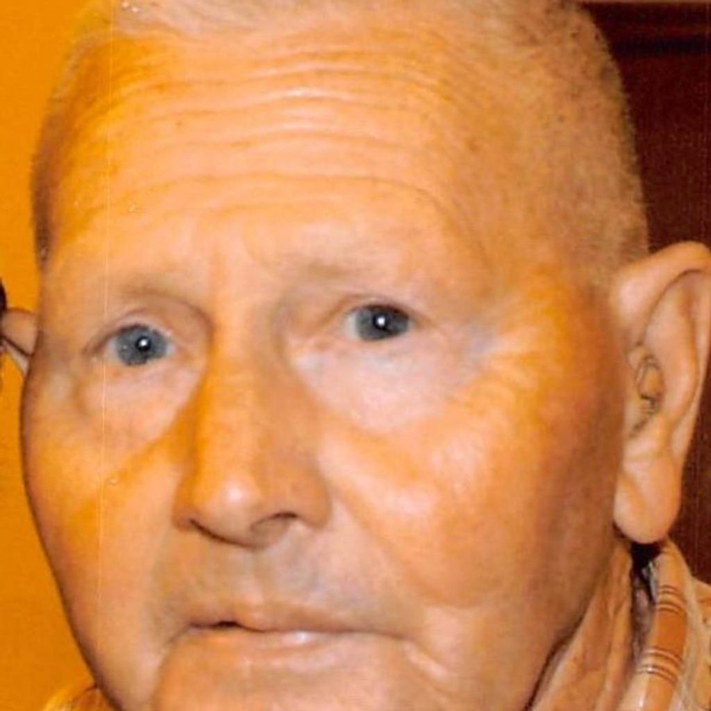 Olaph Julian White Profile Photo