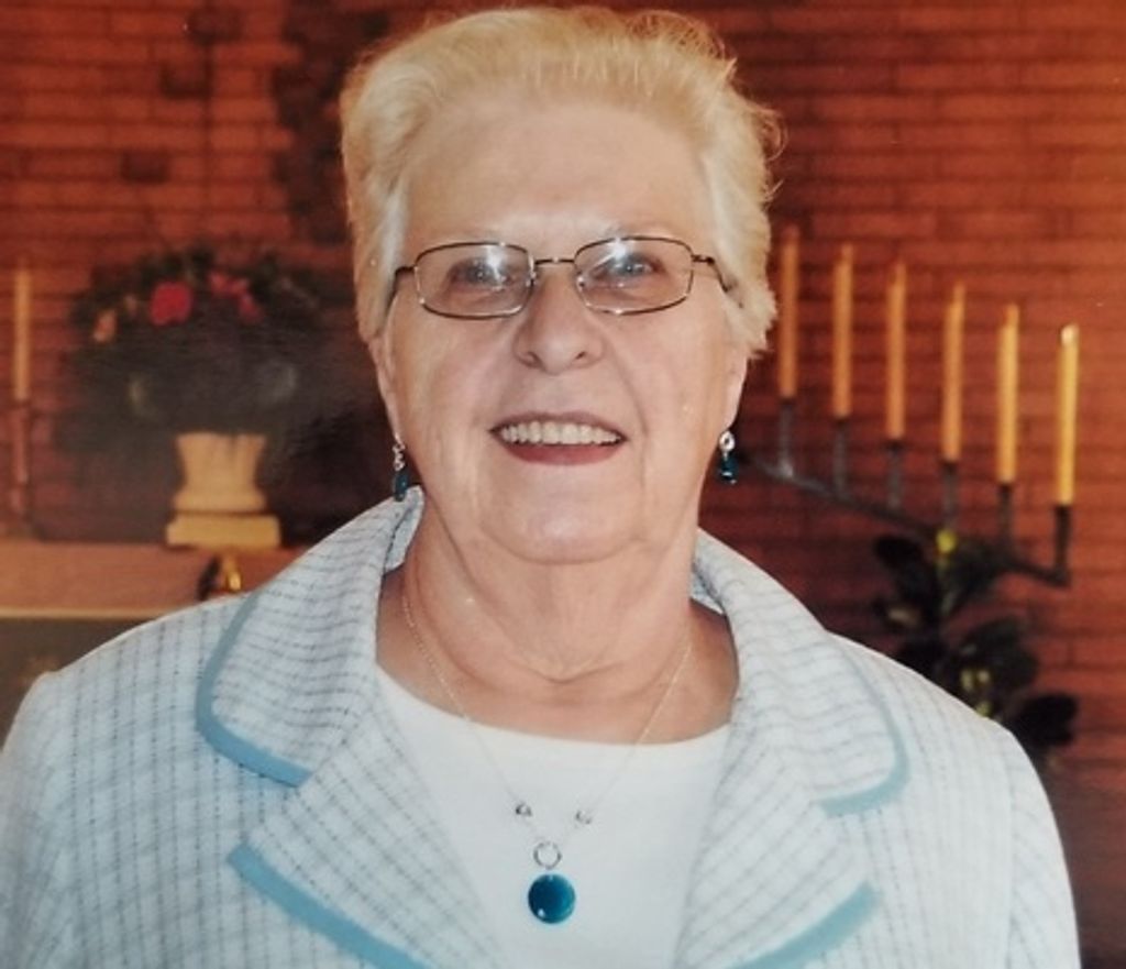 Rose Marie Buol Profile Photo