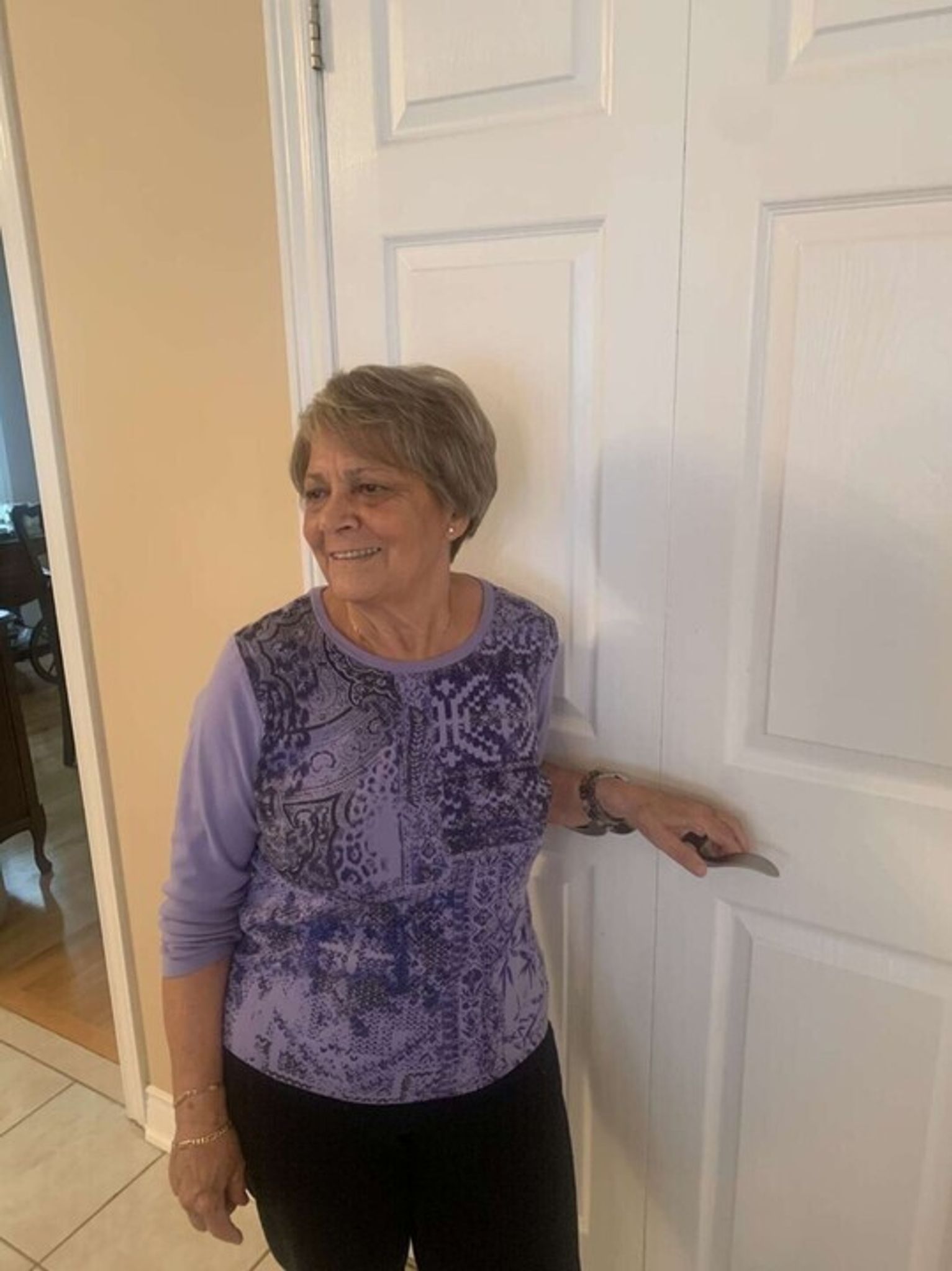 Maria Teresa Falconi photo gallery image 2 of 7