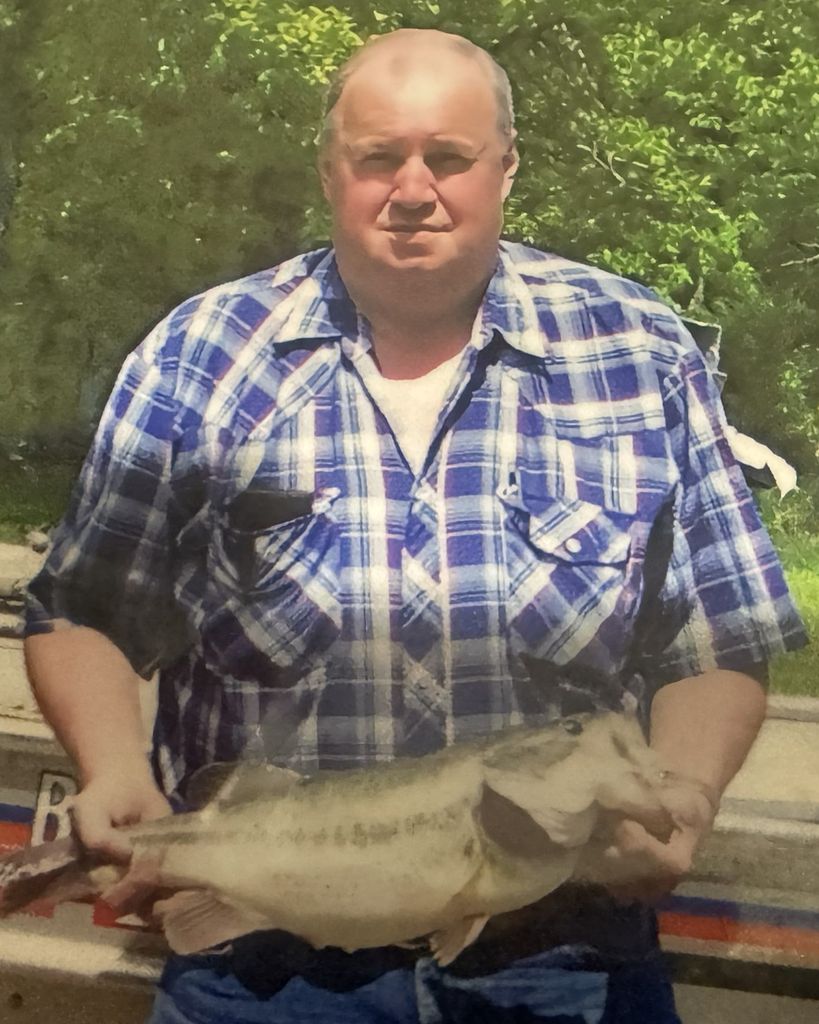 Johnny Edward Vallo Profile Photo