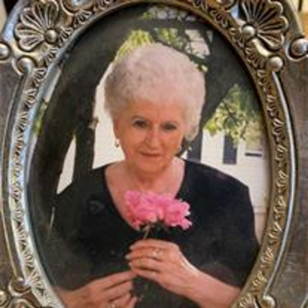 Geraldine Grant