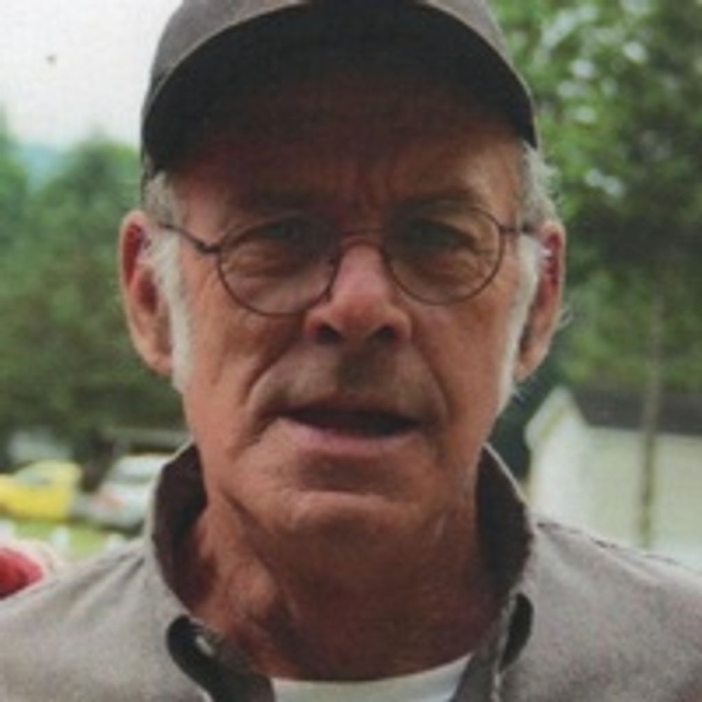 Lawrence E. Mccullin