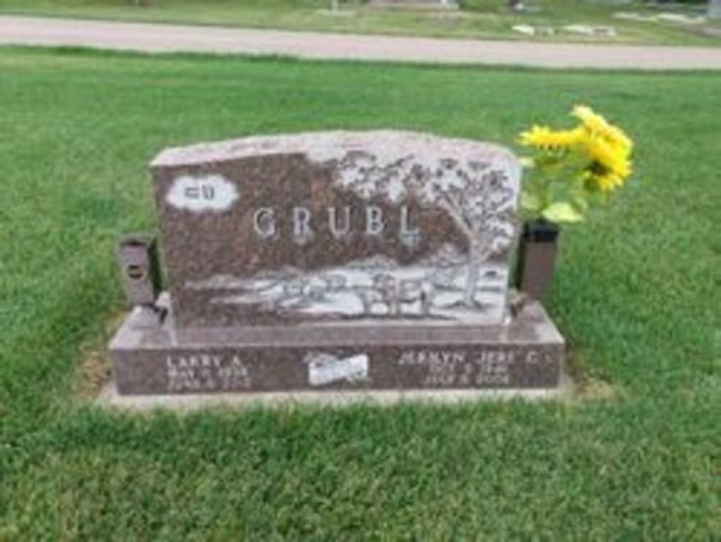 Jerilyn Celina (Jeri) Grubl