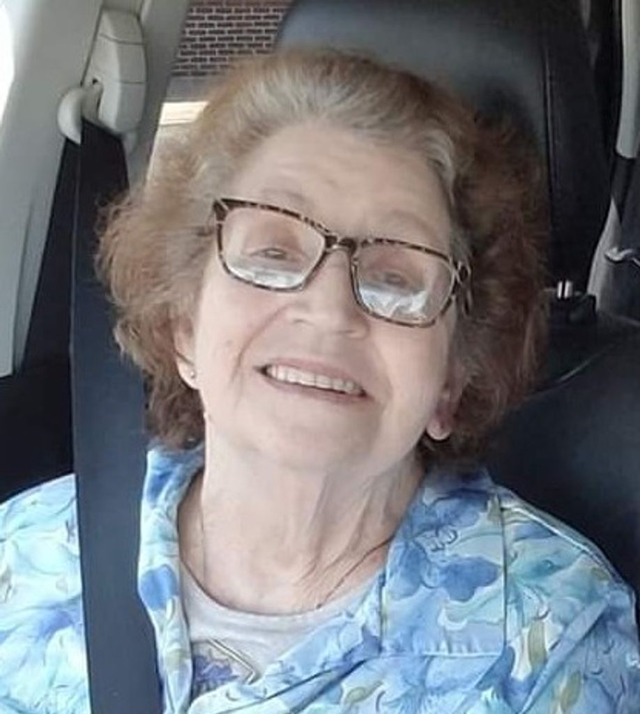 Shirley May (Lynch)  Matthews
