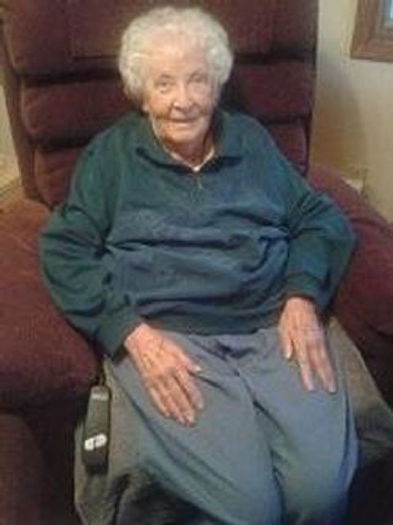 Violet Viola Clausen