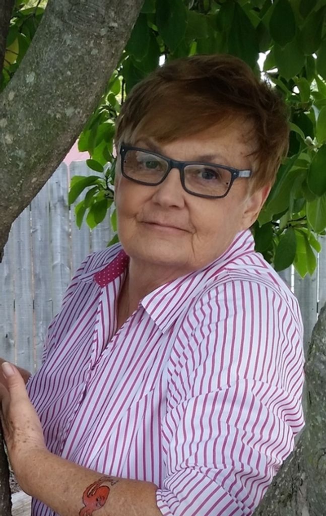 Sally Jo Reese