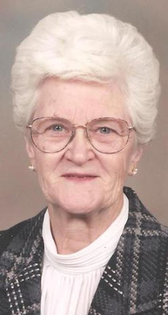 Helen Joan Schaumburg