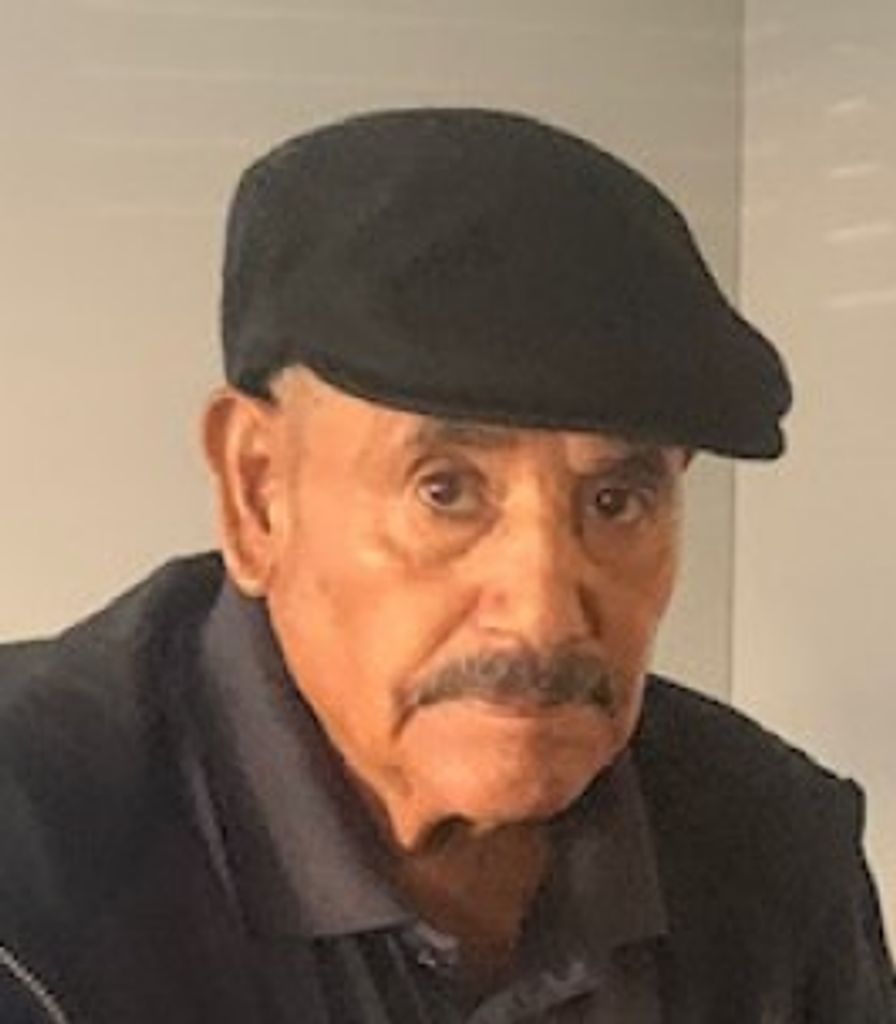 Santiago Solis Profile Photo