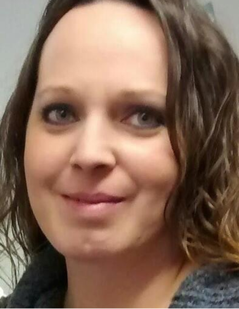 Rhonda  Dee (Thompson) Thompson