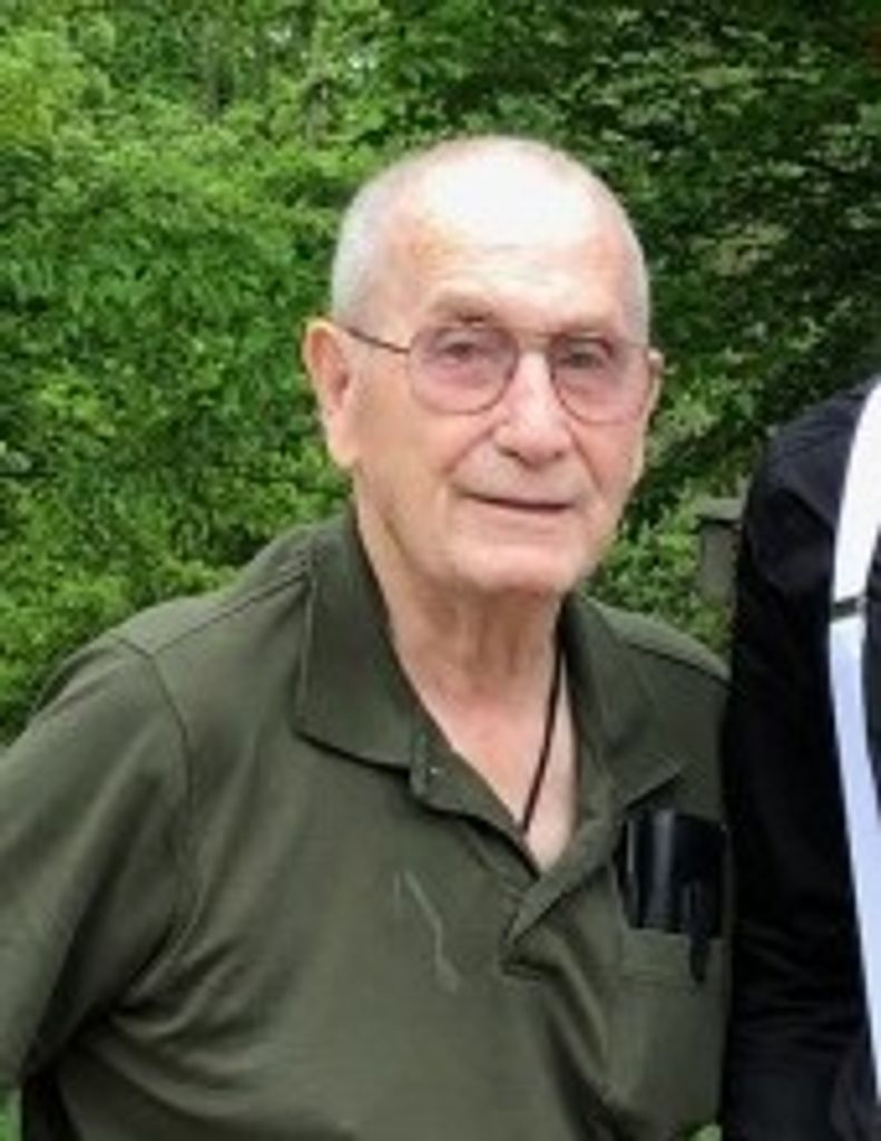 Gerald "Buck" Jewett